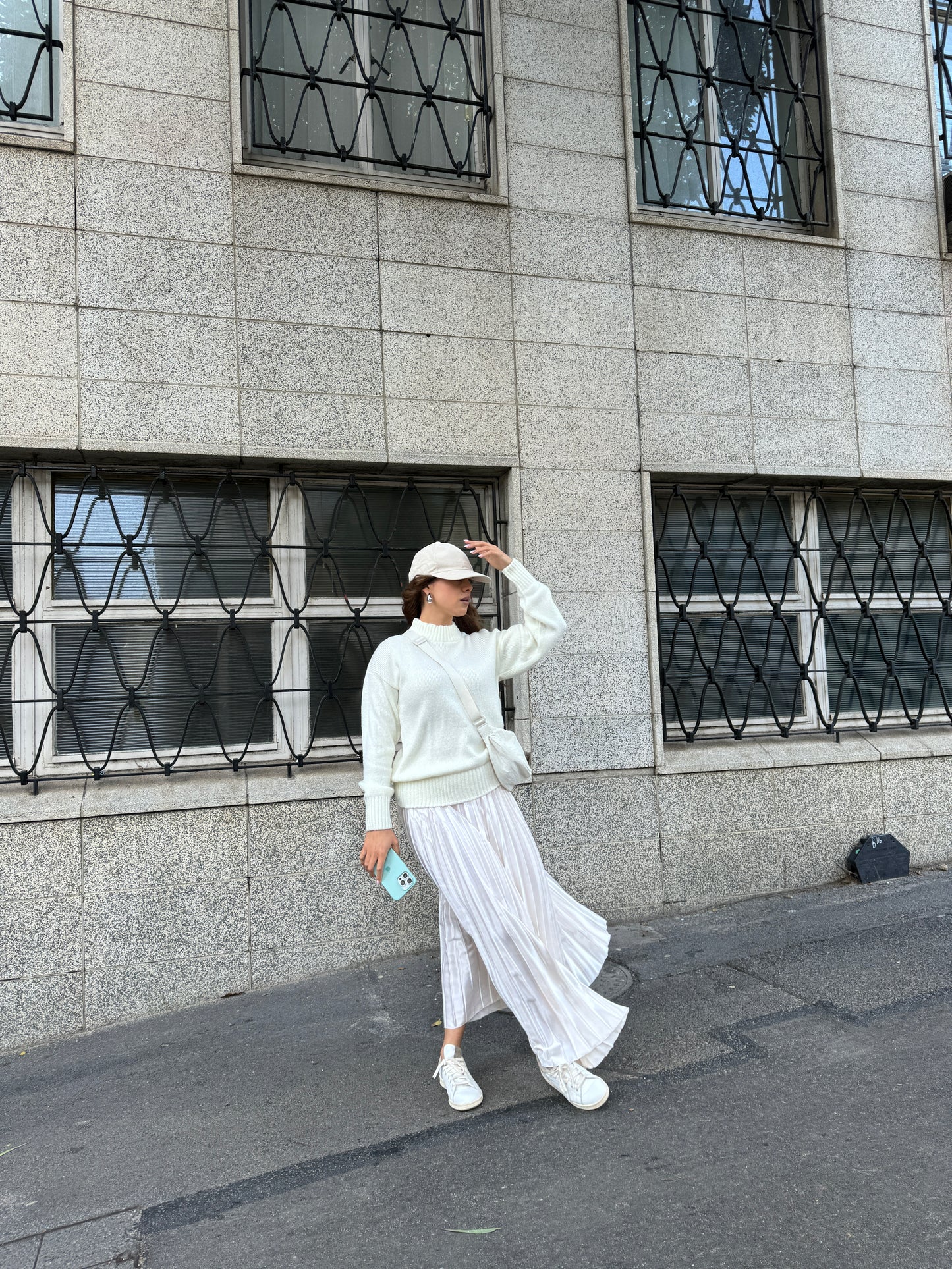 FULL LENGTH PLEATED SKIRT