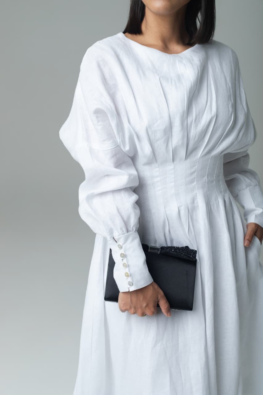THE RAINA B DRESS IN WHITE LINEN