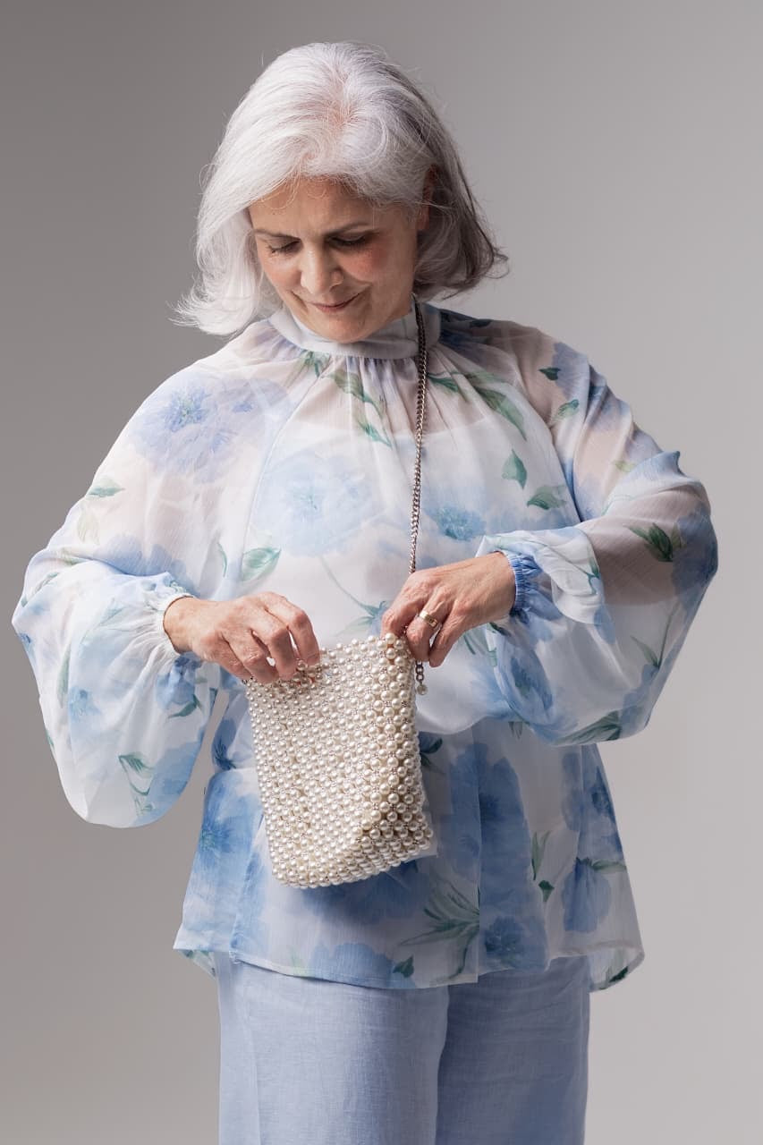 THE RIZ BLOUSE - BLUE FLORAL