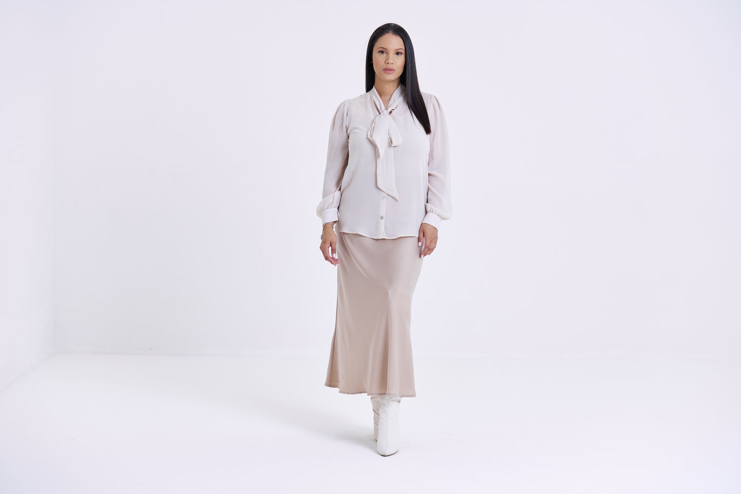 GIA - PUSSY BOW BLOUSE