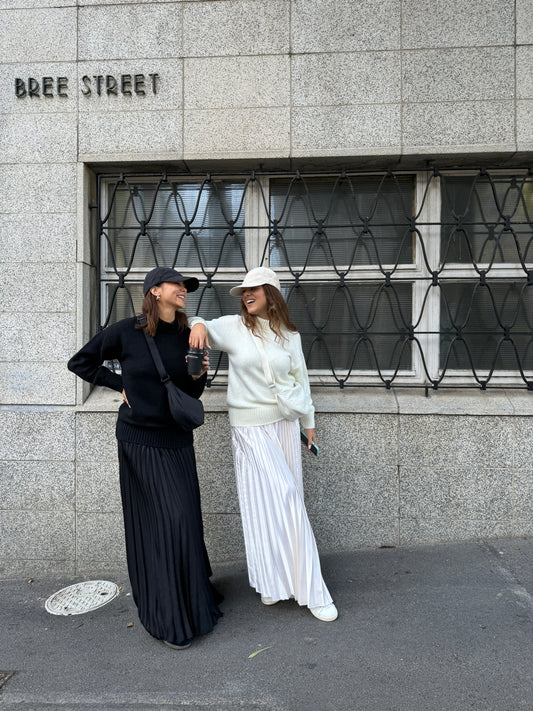 FULL LENGTH PLEATED SKIRT