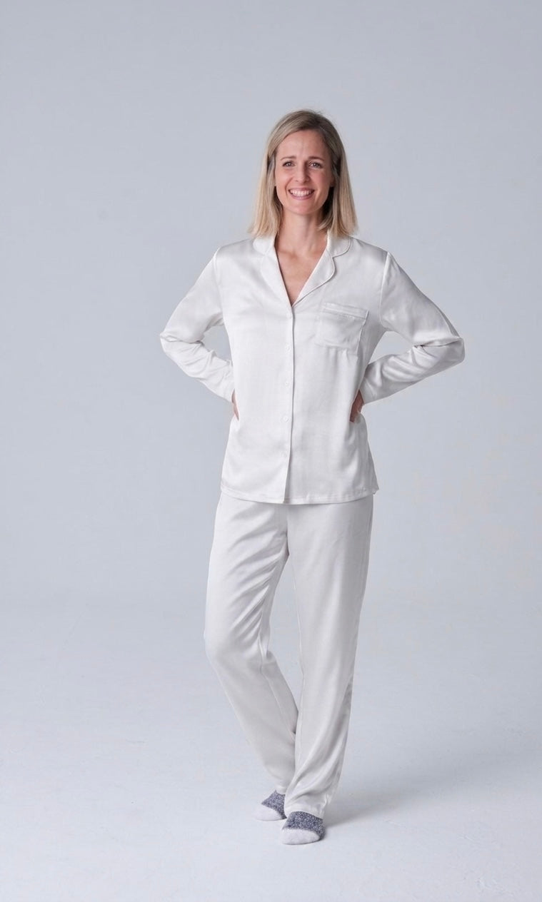 SATIN PJ SET IN MILK