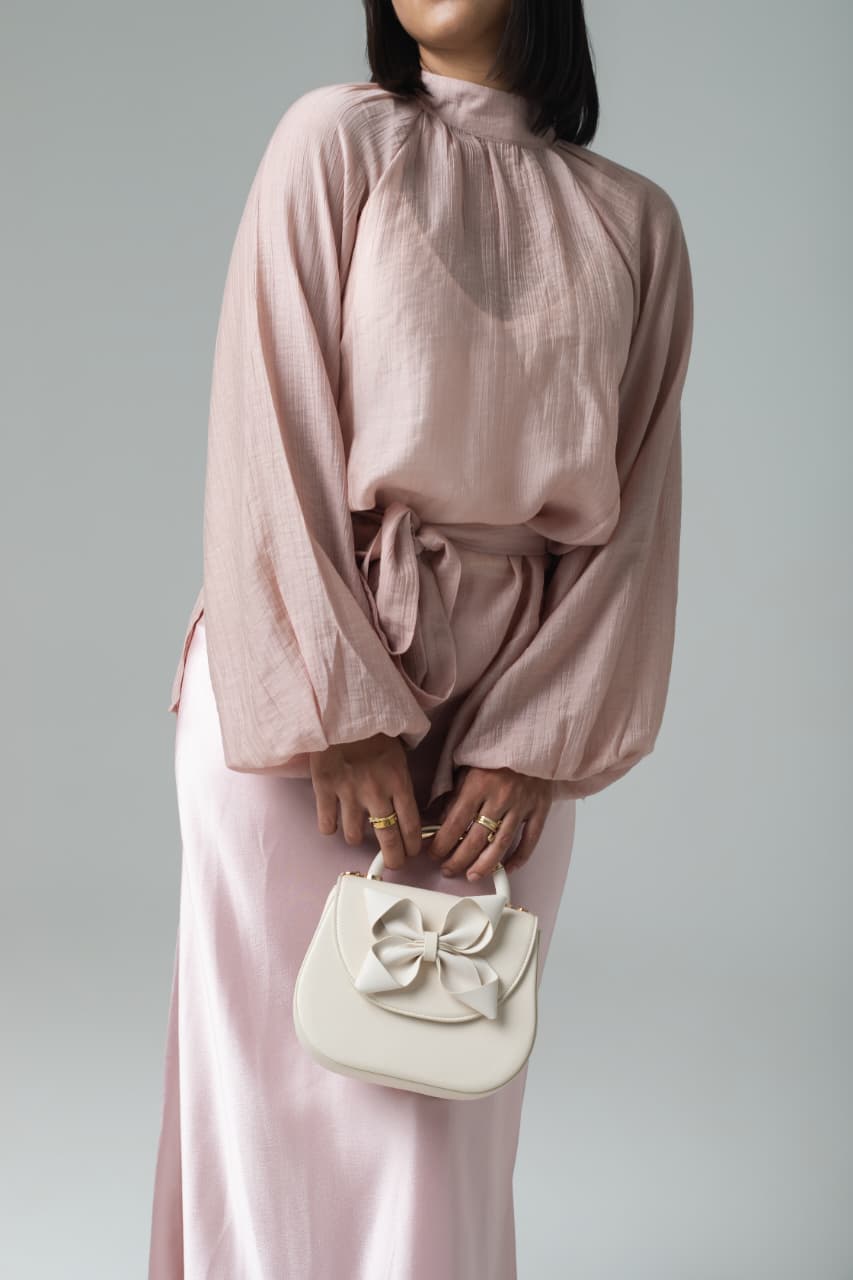 THE RIZ BLOUSE - BLUSH PINK