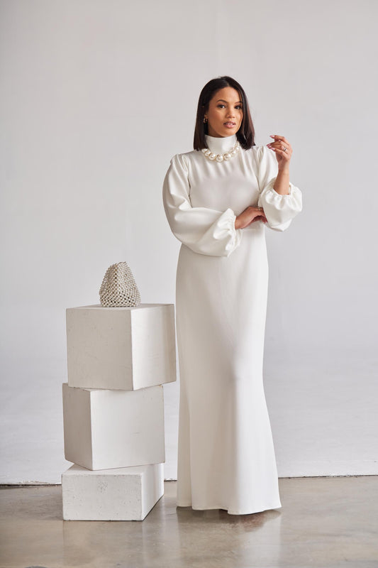 THE VENUS DRESS IN MILK